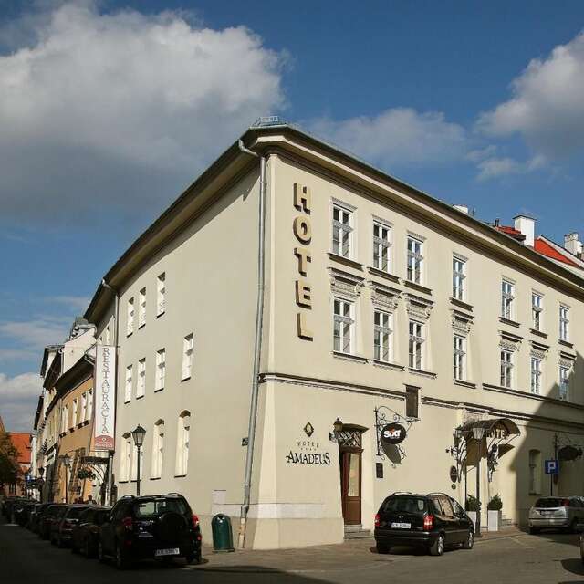 Отель Hotel Amadeus Краков-7